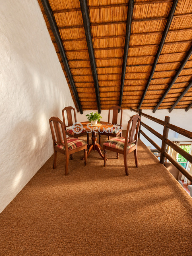 Casa ID.625 - Alquiler Anual - Piedras del Chileno, amplio fondo verde