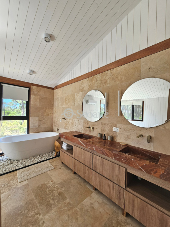 Casa ID.553 - Barrio Privado Reserva Montoya  - Amplia Area Social, piscina, mucho verde