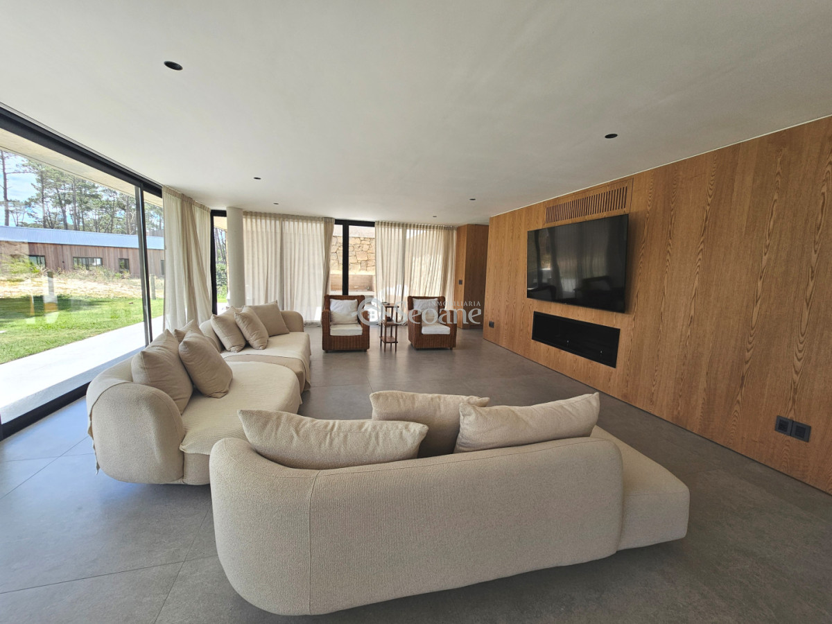 Casa ID.548 - Excepecional residencia en Barrio Privado Reserva Montoya