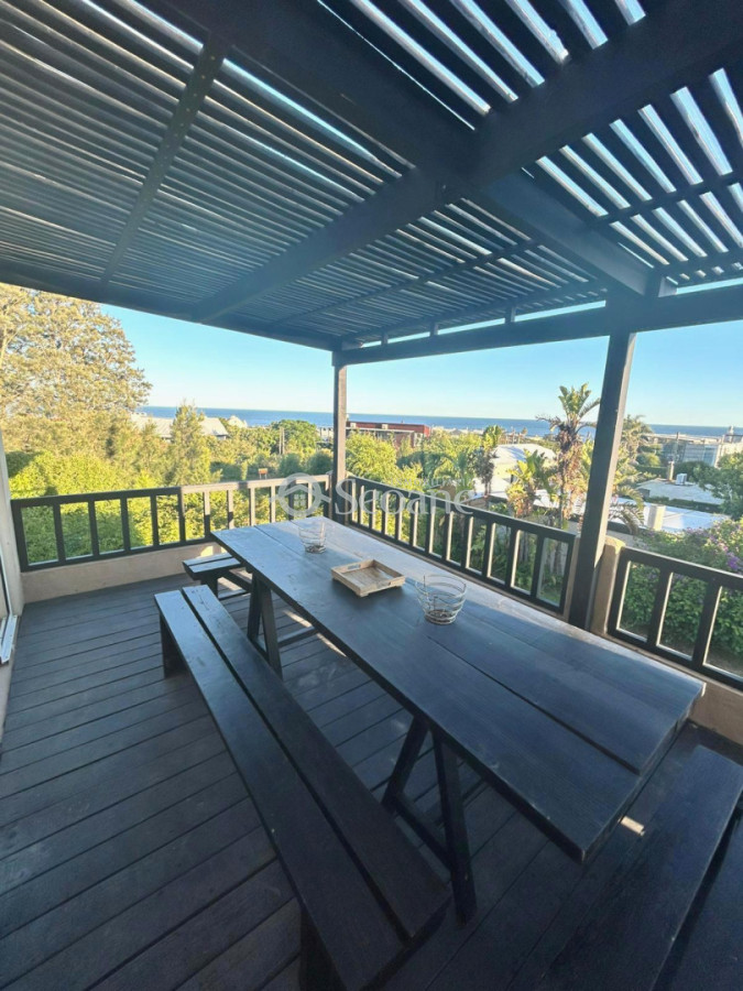 Casa ID.542 - Impecable a 4 cuadras del Mar - Enero disponible - 3 y servicio