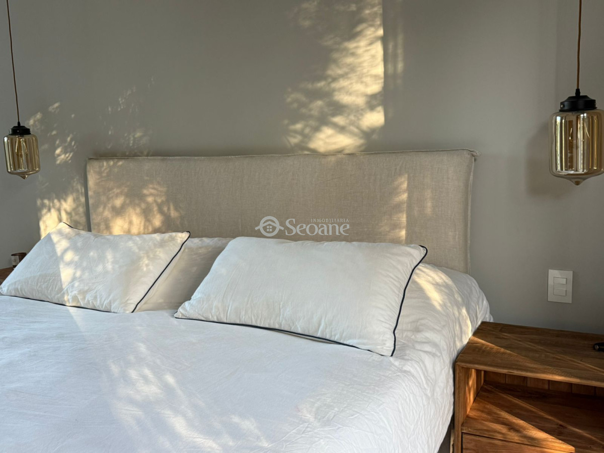 Casa ID.512 - Excepcional residencia en Barrio Privado Reserva Montoya