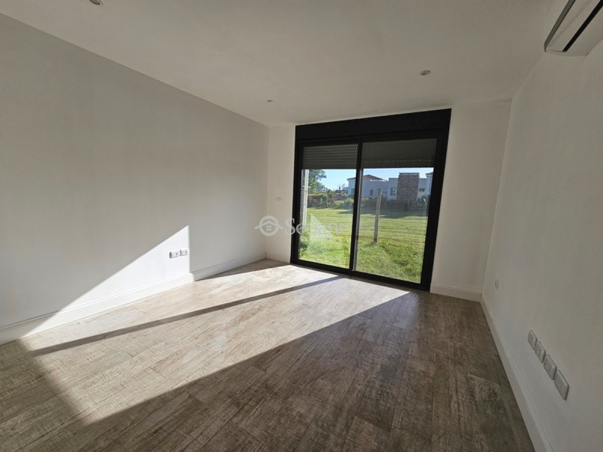 Casa ID.495 - Viñedos De La Tahona - Excelente Ubicación, Una Planta, Piscina