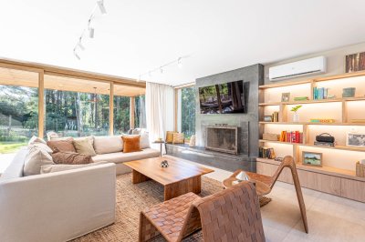 Barrio Privado Reserva Montoya  - Moderna, 4 dormitorios con piscina y sauna - Temporada 2027