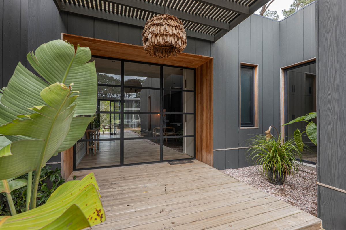Diseño Moderno y confort en Barrio Privado Reserva Montoya - Temporada 2027