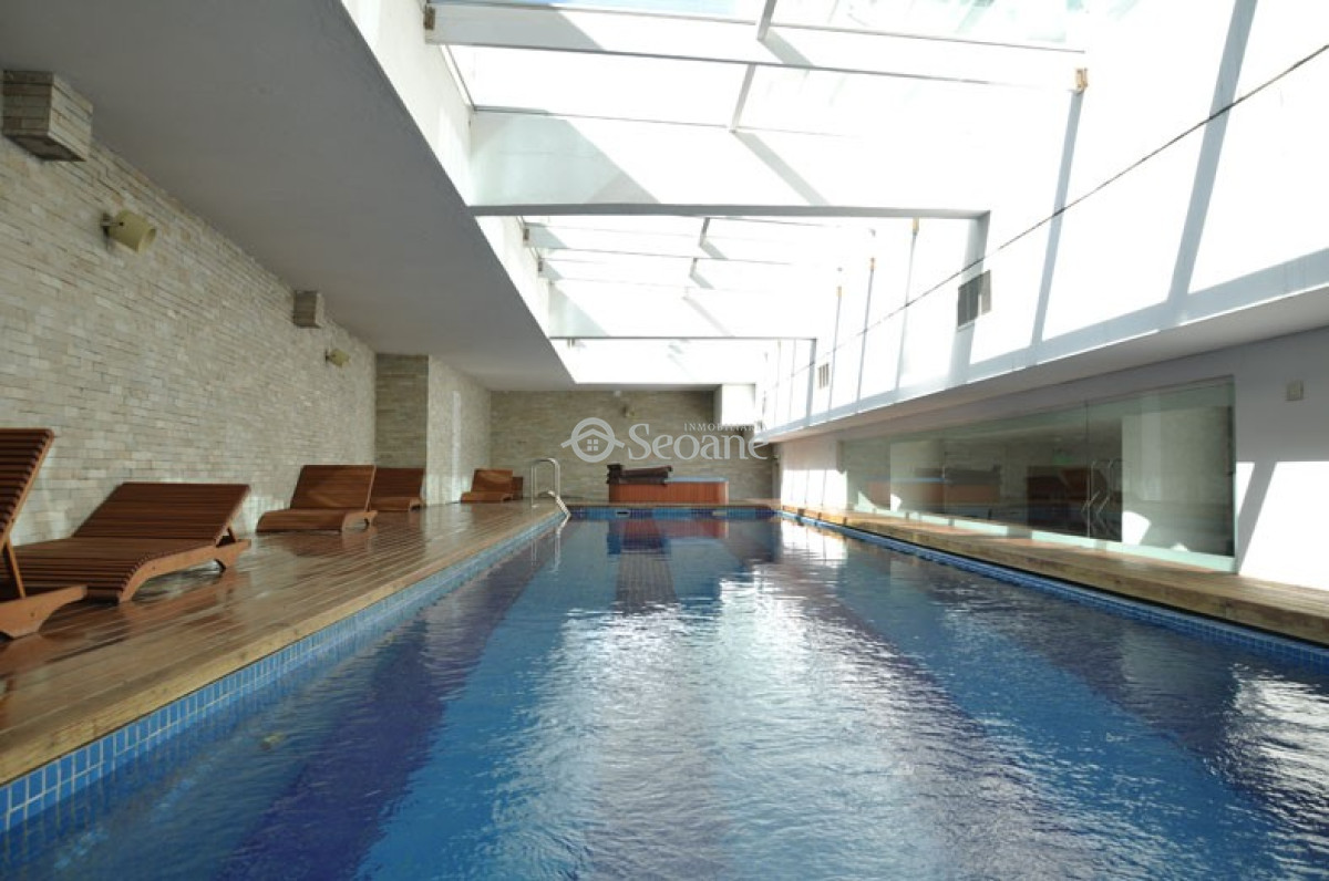 Oficina ID.158 - Imperium Building, Cochera Doble, amoblado con aire