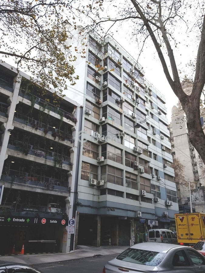 Oficina ID.132 - Luminosa, Impecable, 3 Ambientes Y Baño 