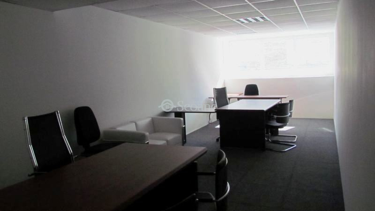 Oficina ID.145 - Imperium Building, Con Renta - Cochera Doble !!