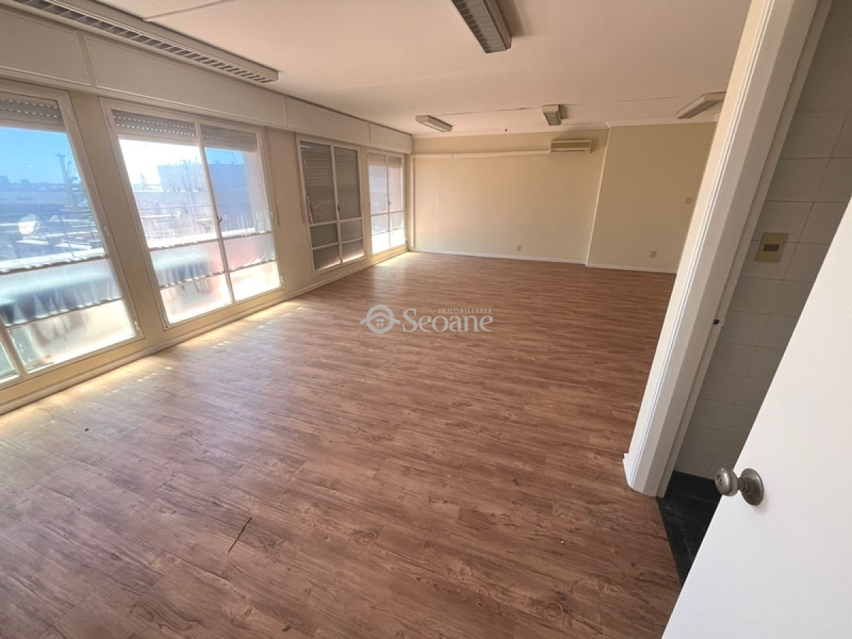 Oficina ID.164 - Vista Al Rio - Gran Terraza, Cerrito Y Zabala, Soleada