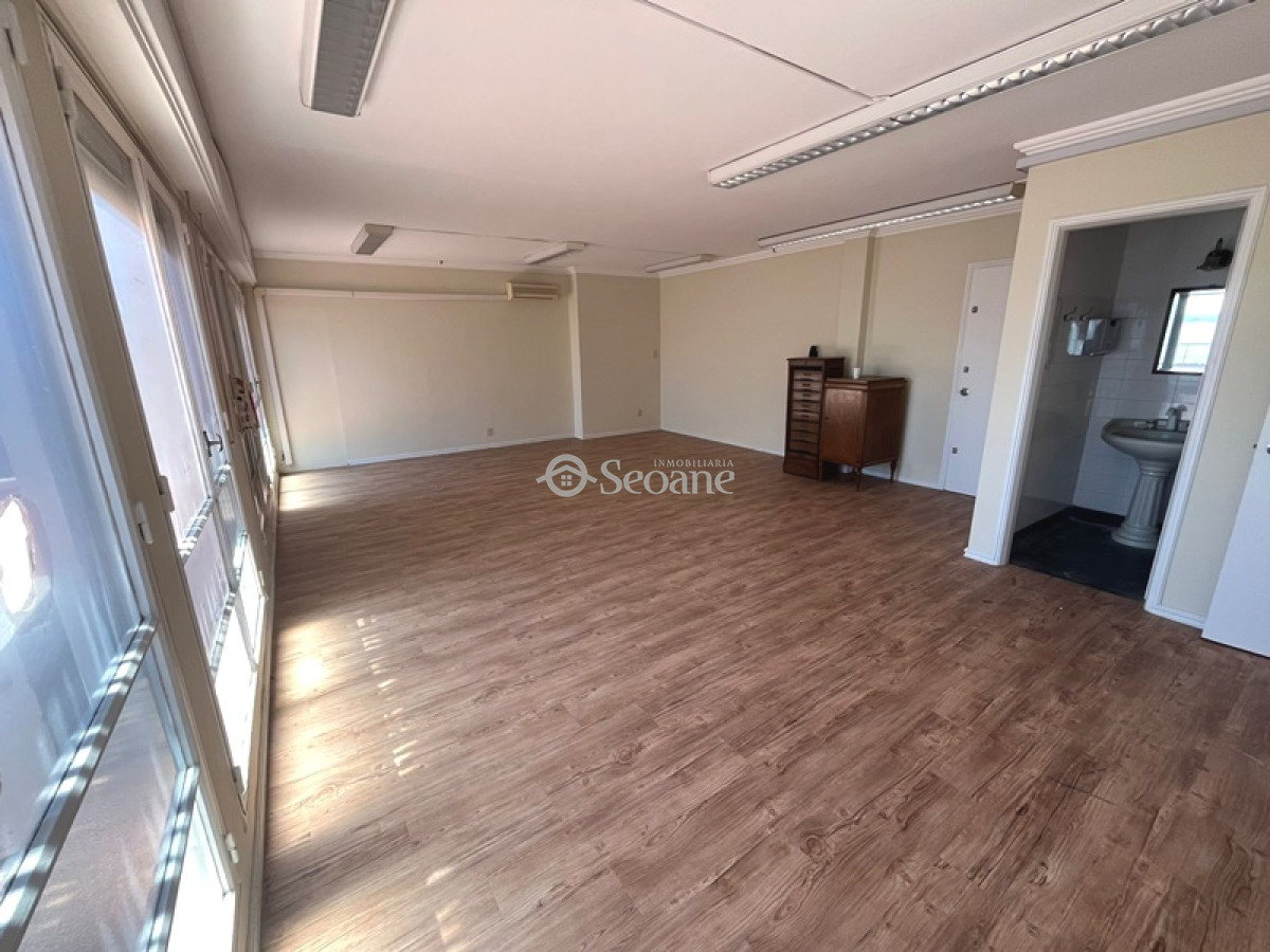 Oficina ID.164 - Vista Al Rio - Gran Terraza, Cerrito Y Zabala, Soleada