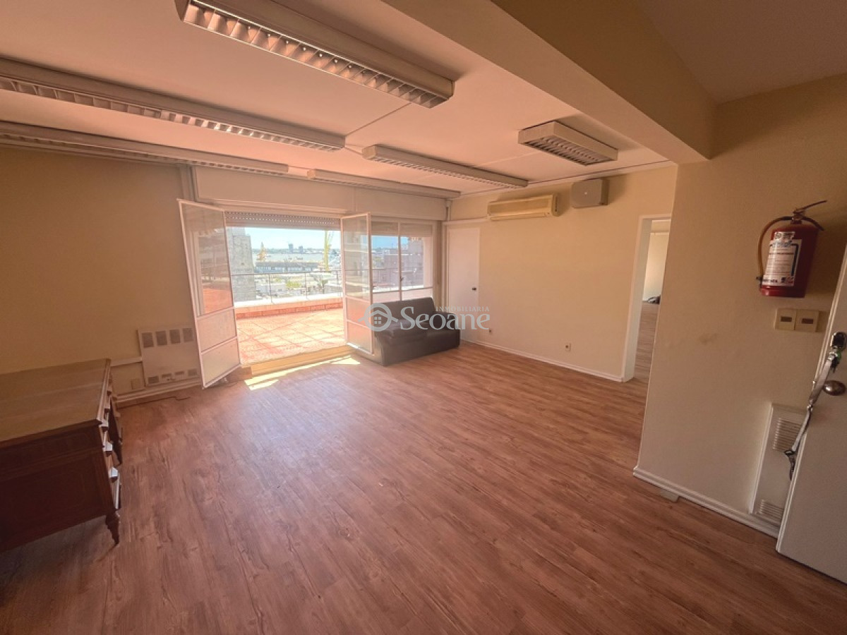 Oficina ID.164 - Vista Al Rio - Gran Terraza, Cerrito Y Zabala, Soleada