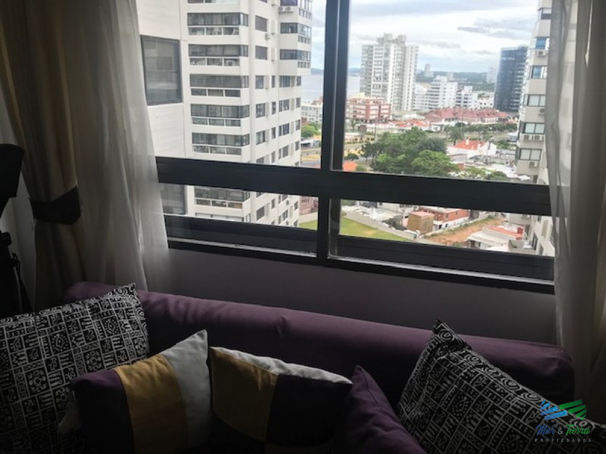 Apartamento ID.3591 - Apartamento 3 dormitorios, en primera línea, Punta del Este