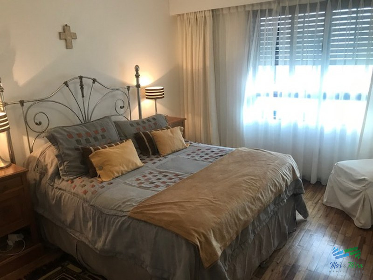 Apartamento ID.3591 - Apartamento 3 dormitorios, en primera línea, Punta del Este