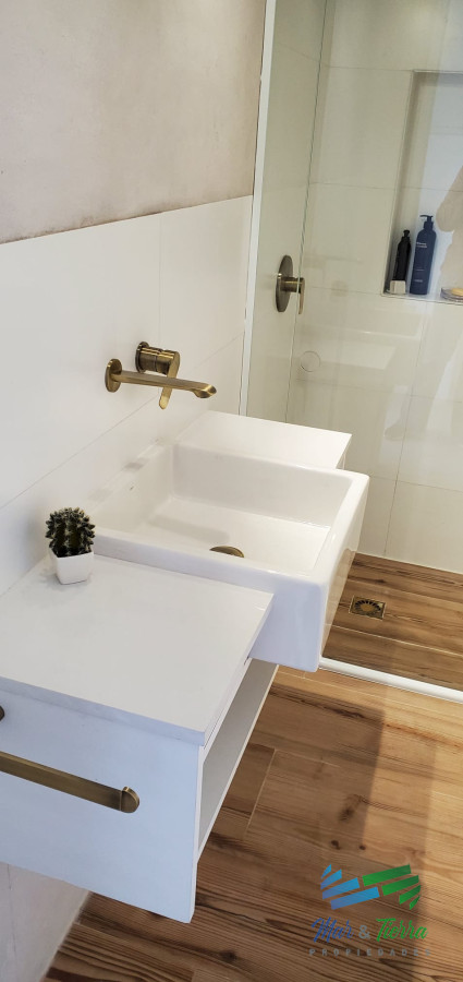 Apartamento ID.5107 - En venta apartamento 2 dormitorios en Peninsula, Punta del Este