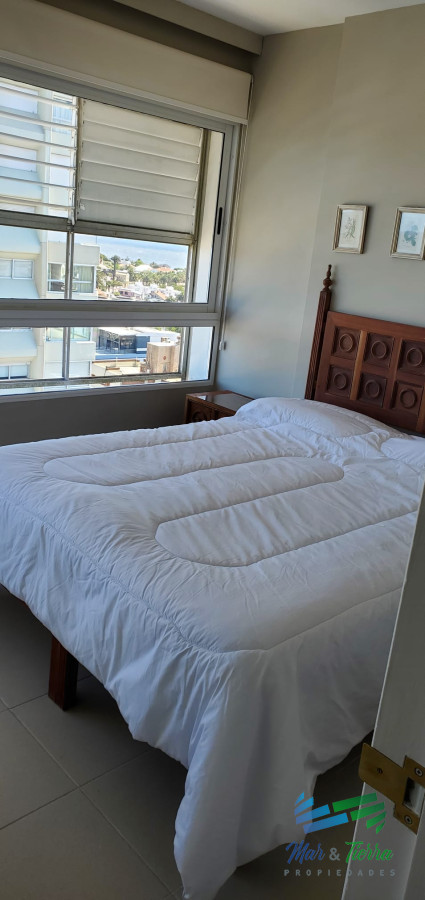 Apartamento ID.5107 - En venta apartamento 2 dormitorios en Peninsula, Punta del Este