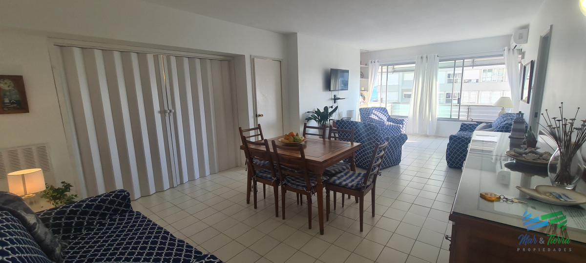 Apartamento ID.5106 - En venta apartamento 2 dormitorios en Peninsula, Punta del Este