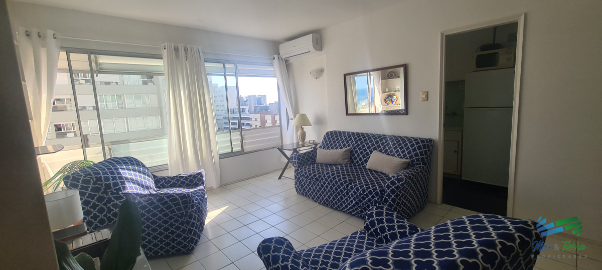 Apartamento ID.5106 - En venta apartamento 2 dormitorios en Peninsula, Punta del Este