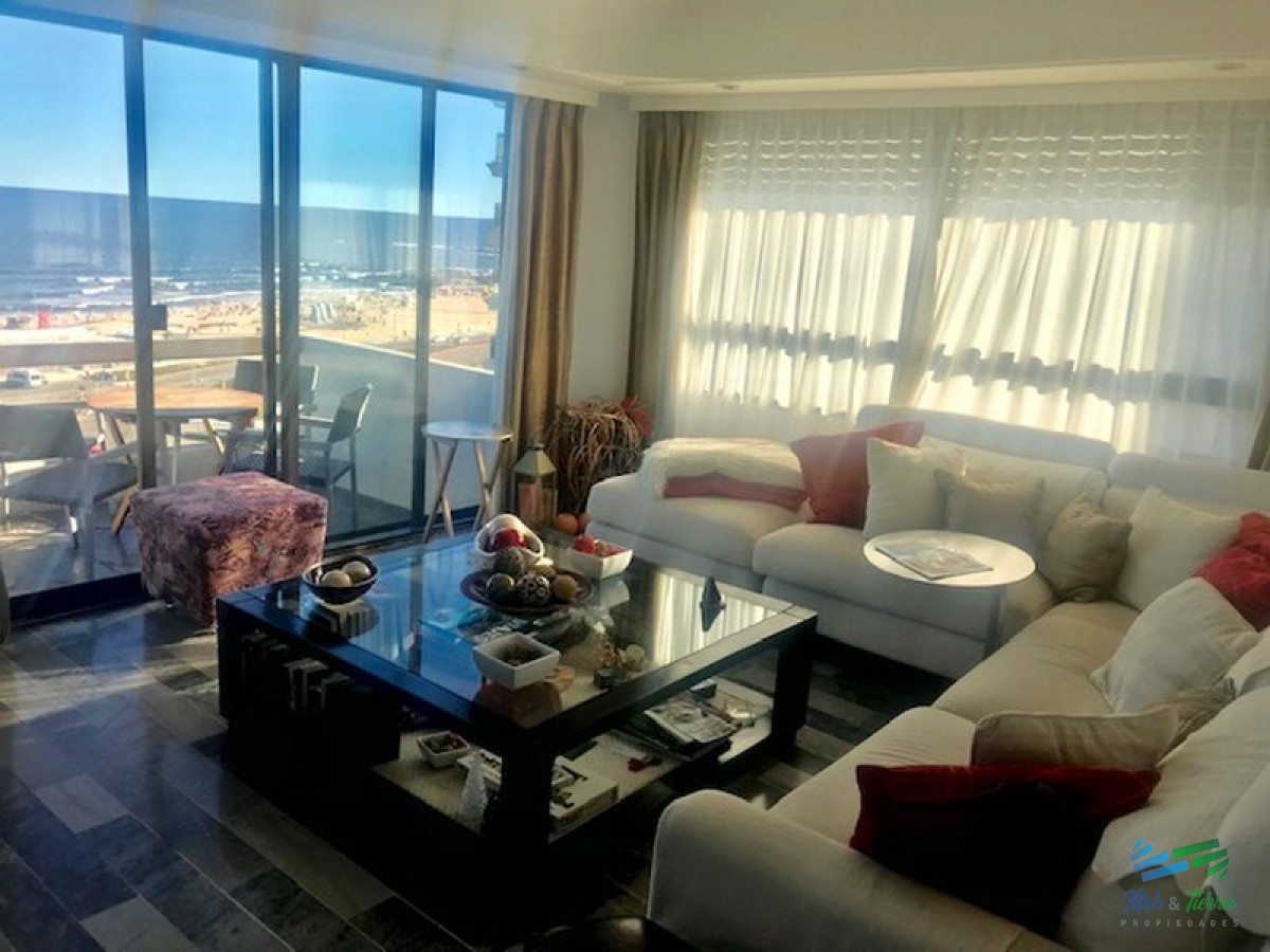 Apartamento ID.3591 - Apartamento 3 dormitorios, en primera línea, Punta del Este