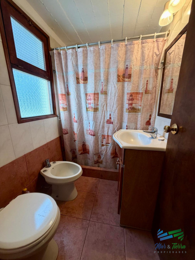 Casa ID.5840 - En venta casa 4 dormitorios, con piscina, en Pintares, Punta del Este