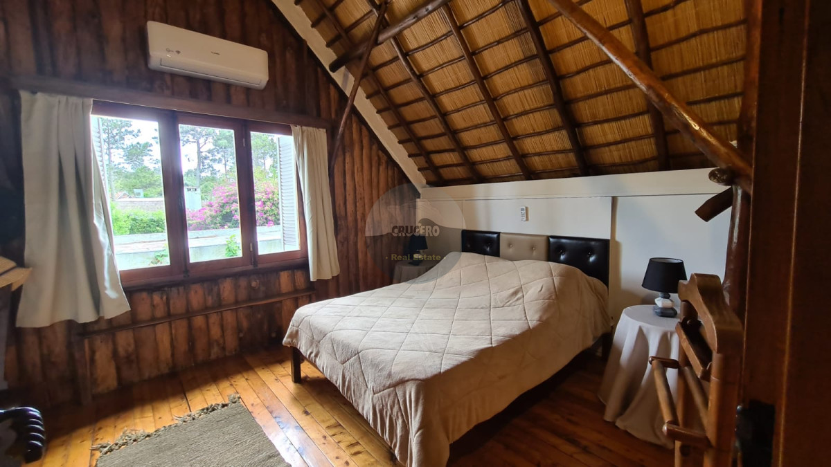 Casa ID.5914 - CASA EN ALQUILER EN PINARES 4 DORMITORIOS 