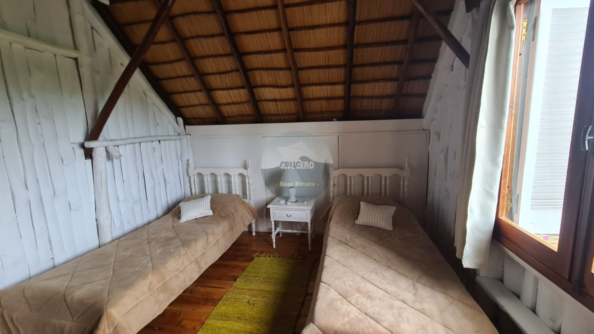 Casa ID.5914 - CASA EN ALQUILER EN PINARES 4 DORMITORIOS 