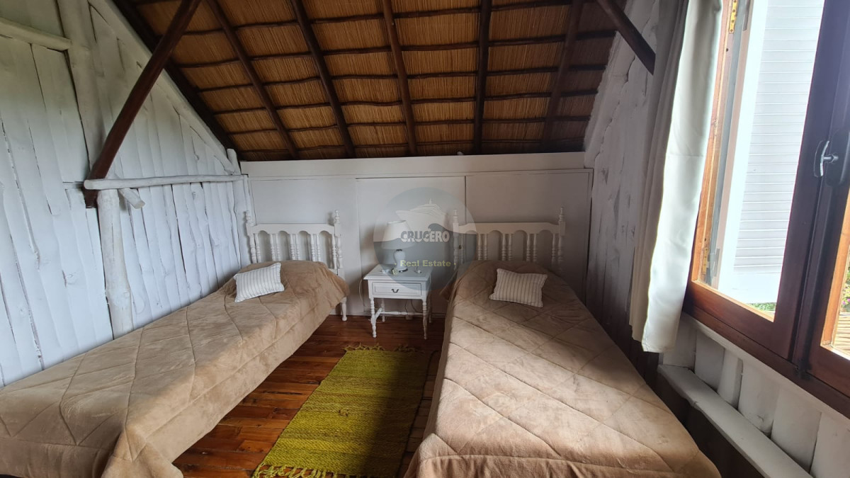 Casa ID.5914 - CASA EN ALQUILER EN PINARES 4 DORMITORIOS 