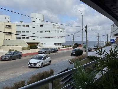 Apartamento en península con piscina propia, 3 dormitorios