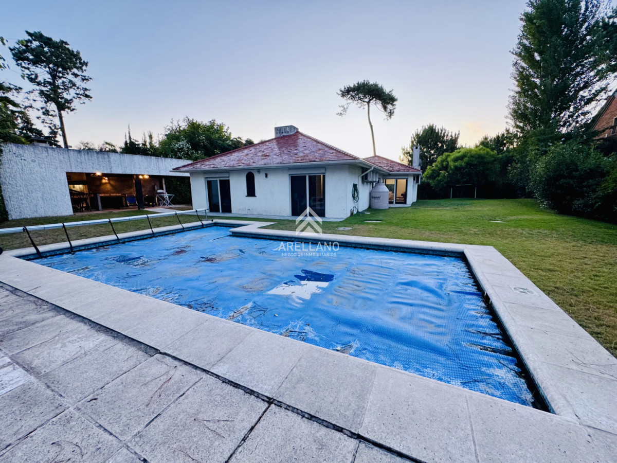 Casa ID.5969 - Venta casa 3 dormitorios 
