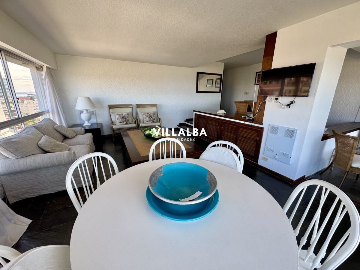 Apartamento ID.3522 - Hermosa unidad en venta en primera línea 