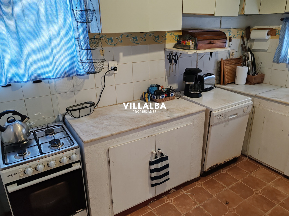 Apartamento ID.4704 - Hermosa casa en venta con piscina en punta del este 