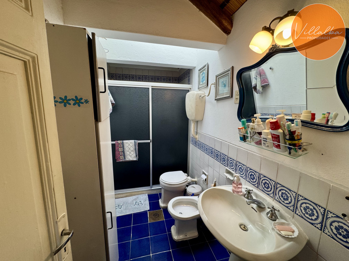 Apartamento ID.3753 - Encantadora casa en venta con piscina a pocos metros del mar 