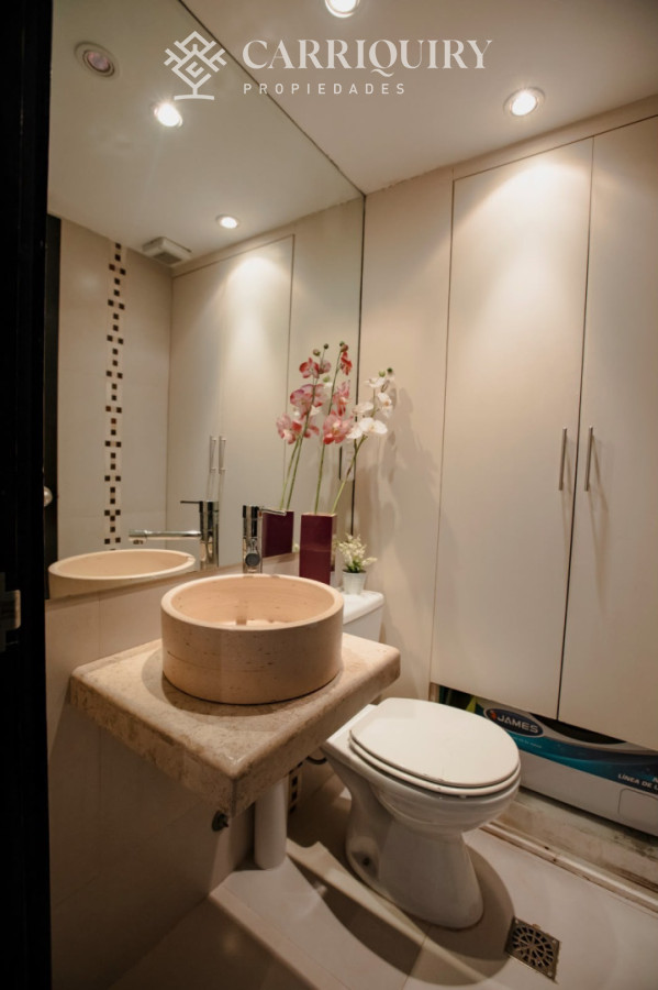 Apartamento ID.9818/Apartamentos-en-Alquiler--Carriquiry--Propiedades - Apartamento en primera línea con vista y piscina propia 
