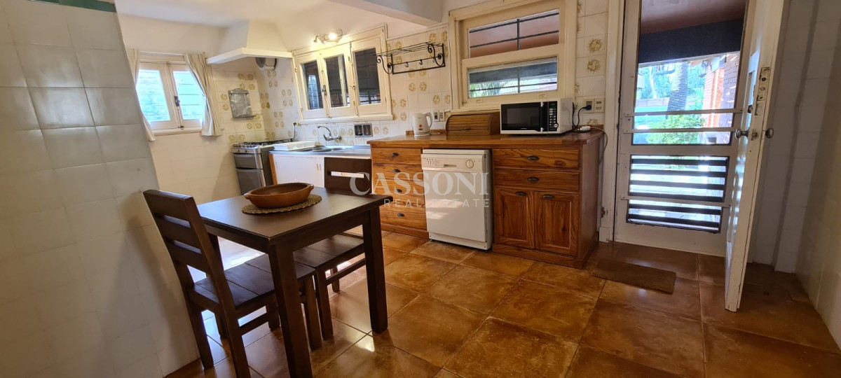 Casa ID.3883 - casa en alquiler y venta 