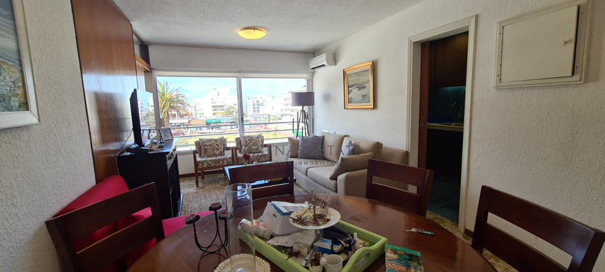 Apartamento ID.833 - apartamento en venta en Punta del Este  