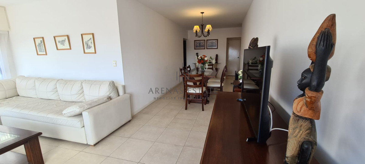 Apartamento ID.526 - Apartamento en Venta en Punta del Este 