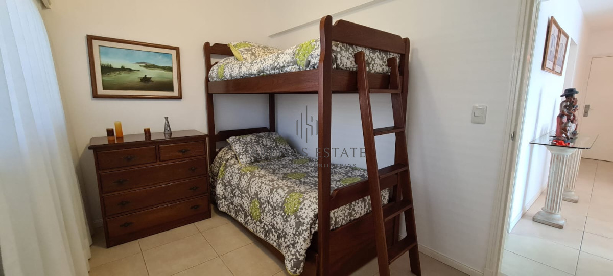 Apartamento ID.526 - Apartamento en Venta en Punta del Este 
