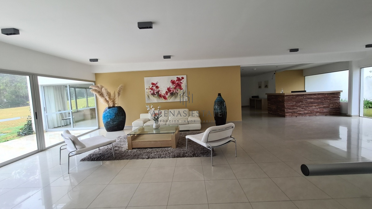 Apartamento ID.633 - Apartamento en venta en Punta del Este