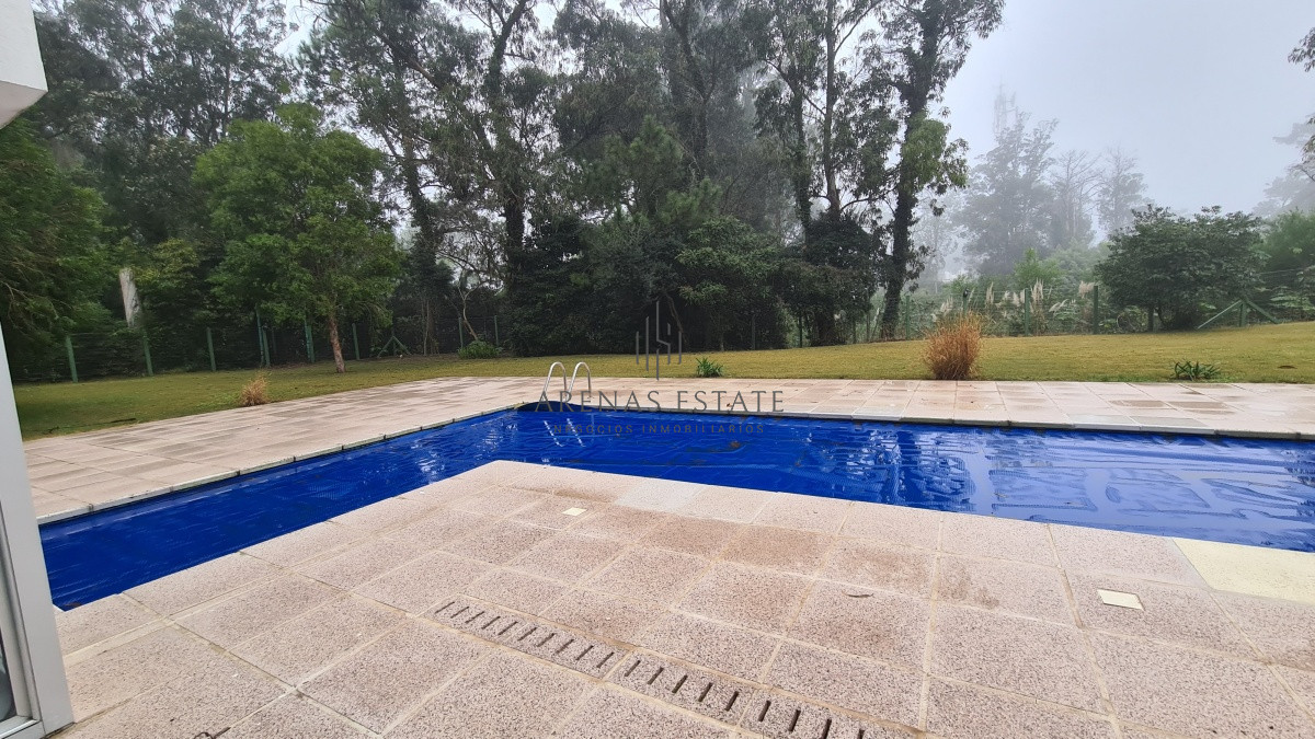 Apartamento ID.633 - Apartamento en venta en Punta del Este