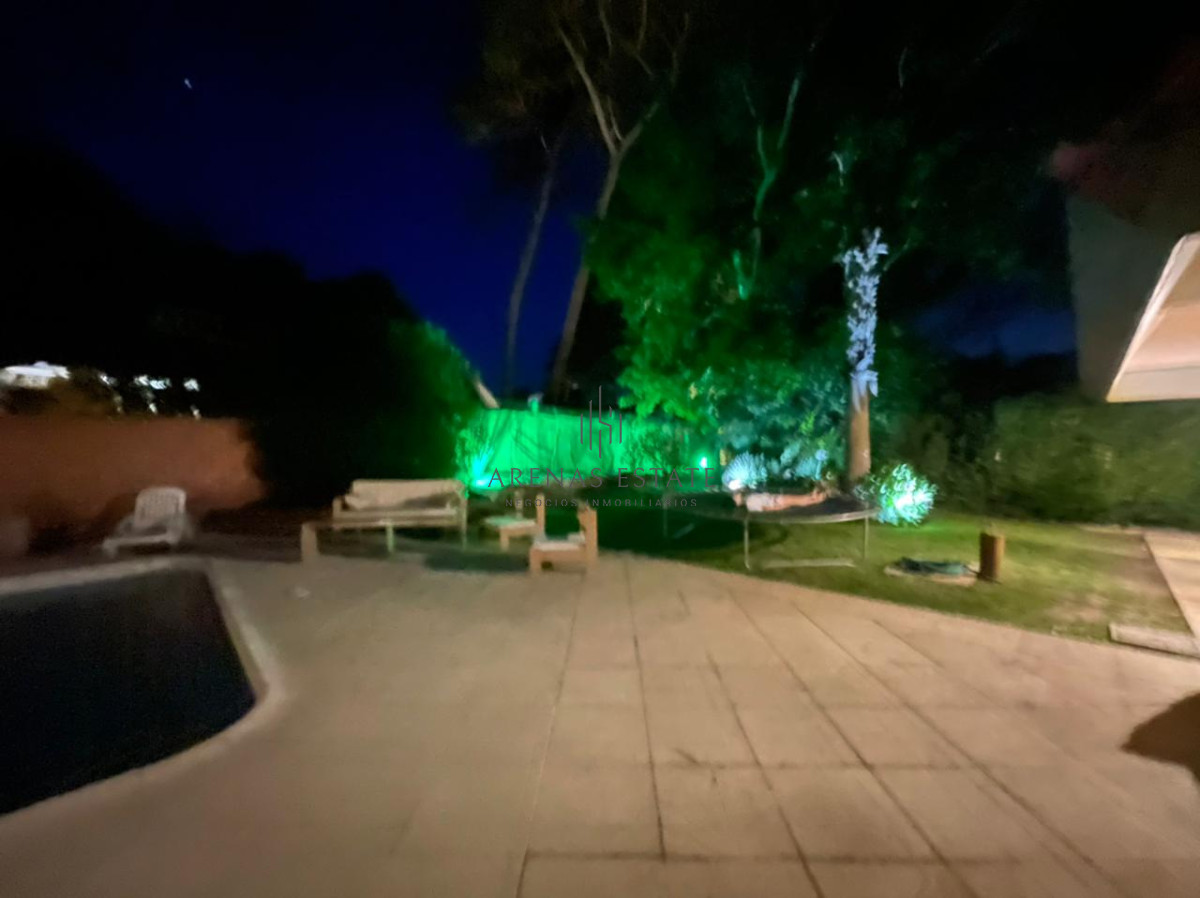 Casa ID.674 - Apartamento en venta en  Punta del Este