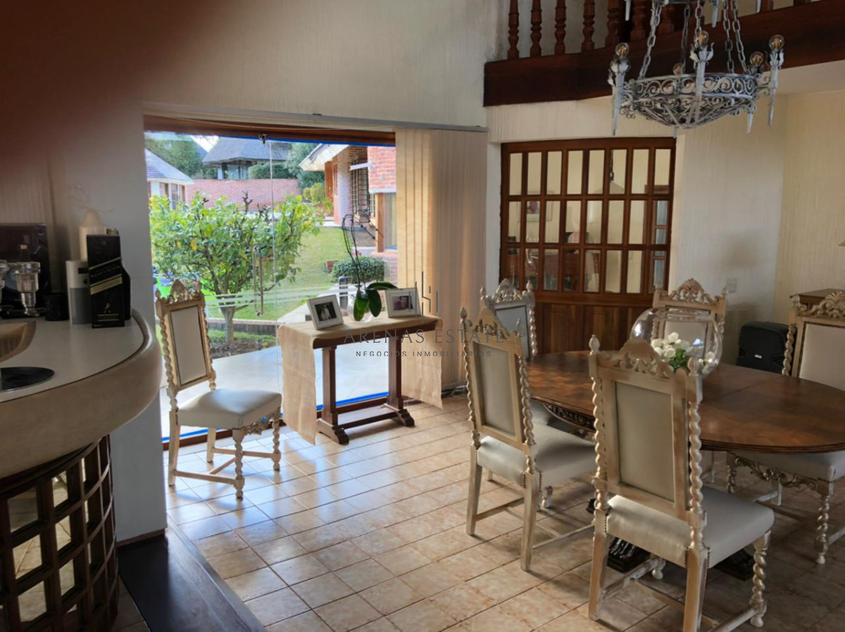 Casa ID.674 - Apartamento en venta en  Punta del Este