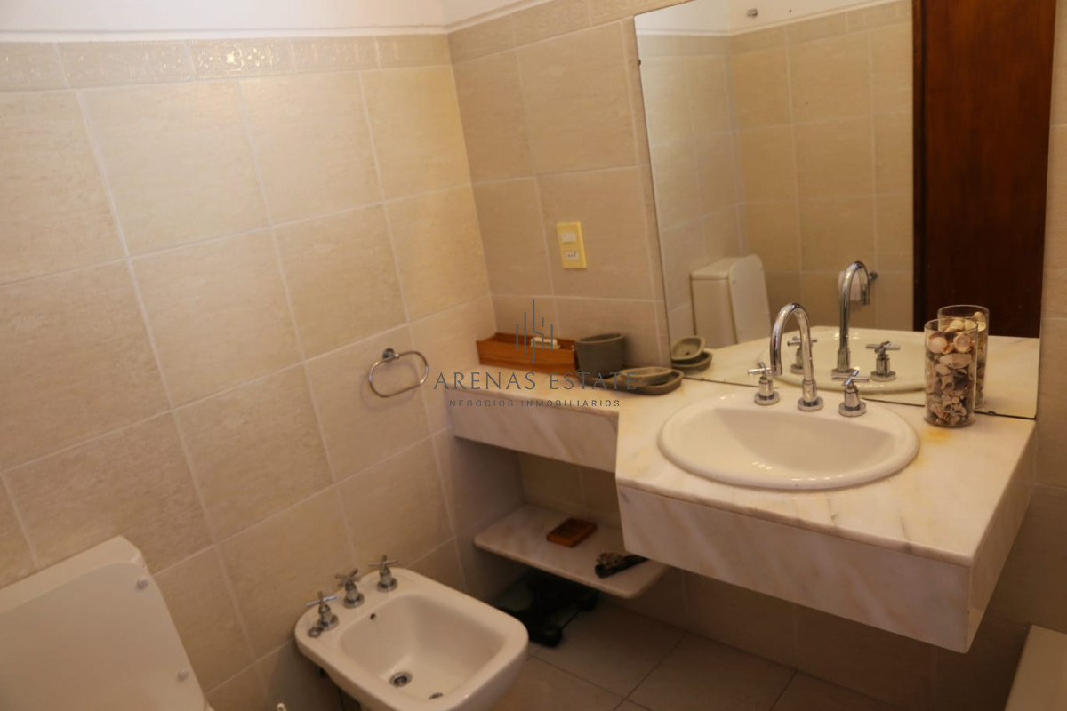 Casa ID.709 - Casa a la venta en Punta del Este