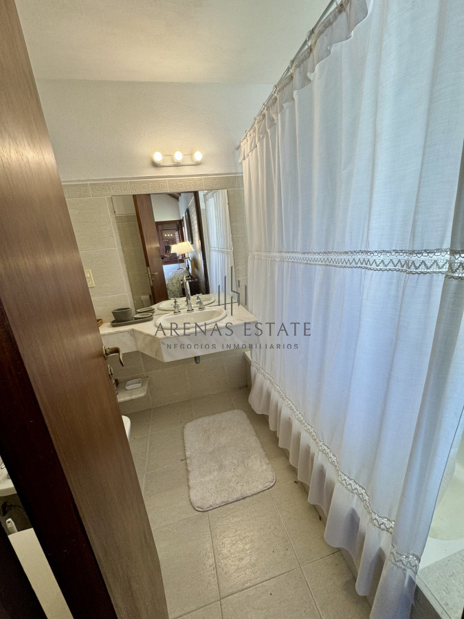Casa ID.709 - Casa a la venta en Punta del Este
