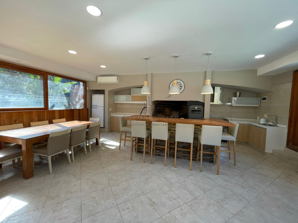 Casa ID.674 - Apartamento en venta en  Punta del Este