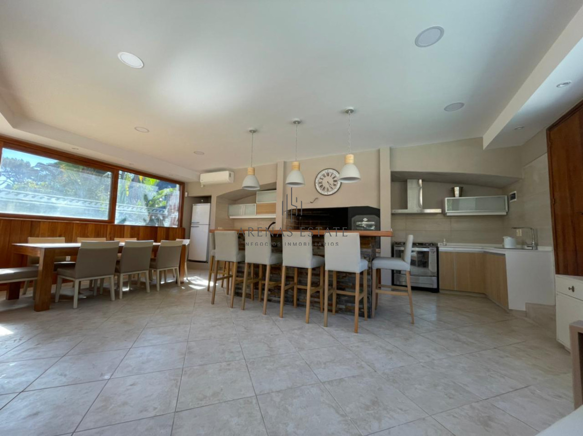 Casa ID.674 - Apartamento en venta en  Punta del Este