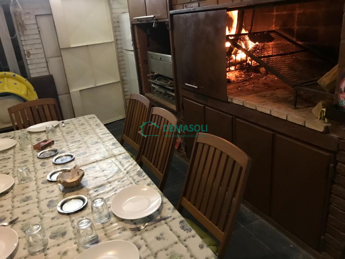 Casa ID.856 - casa en cantegril 