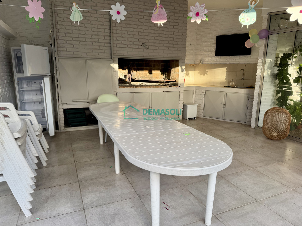Casa ID.856 - casa en cantegril 