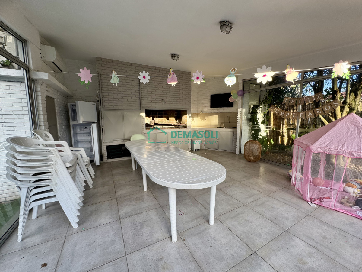 Casa ID.856 - casa en cantegril 