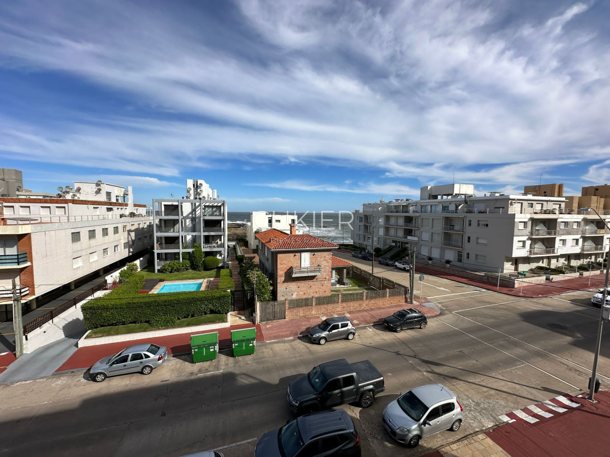 Apartamento ID.3440 - venta apartamento a 100 metros de playa el emir 