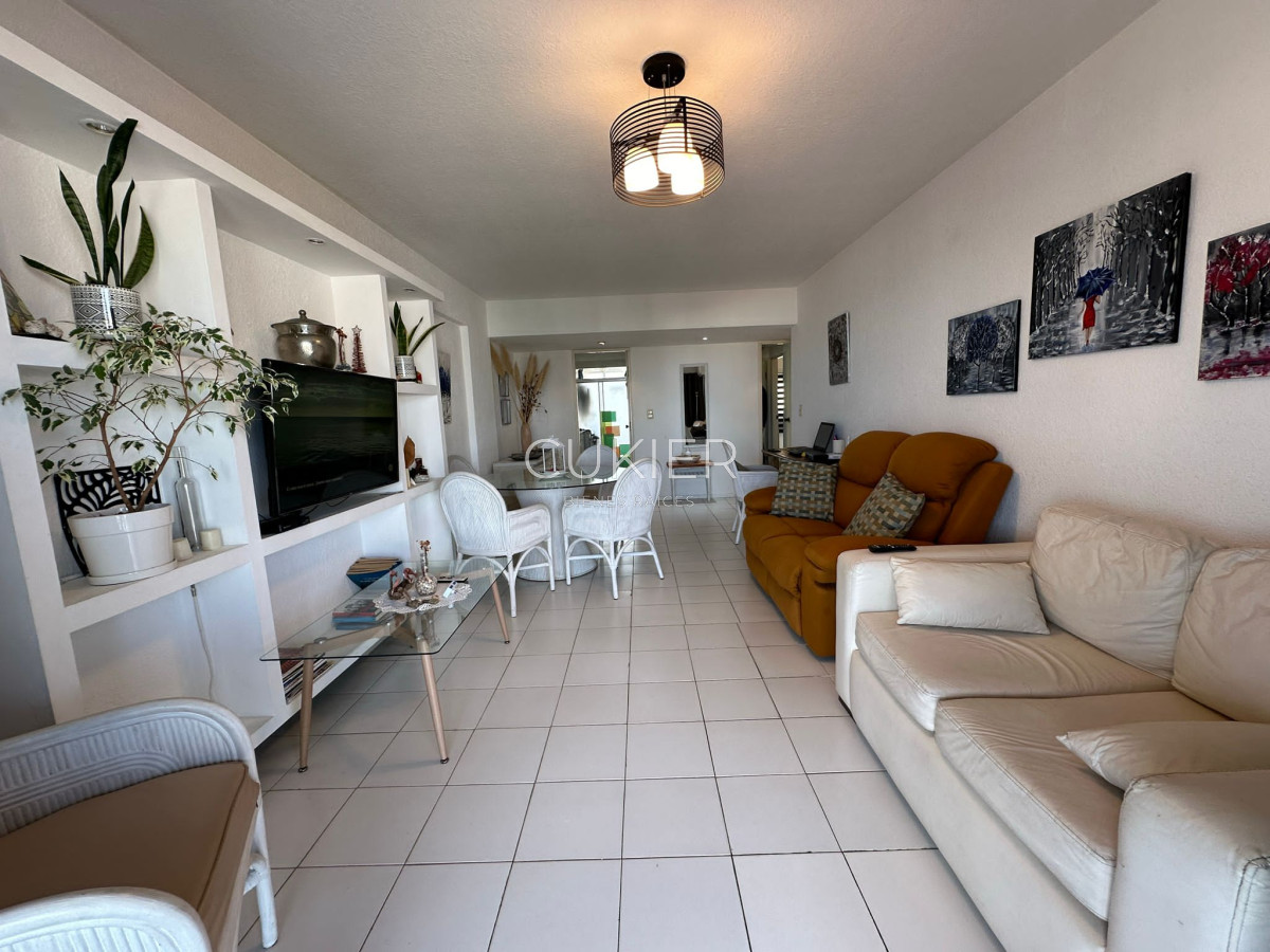 Apartamento ID.3440 - venta apartamento a 100 metros de playa el emir 