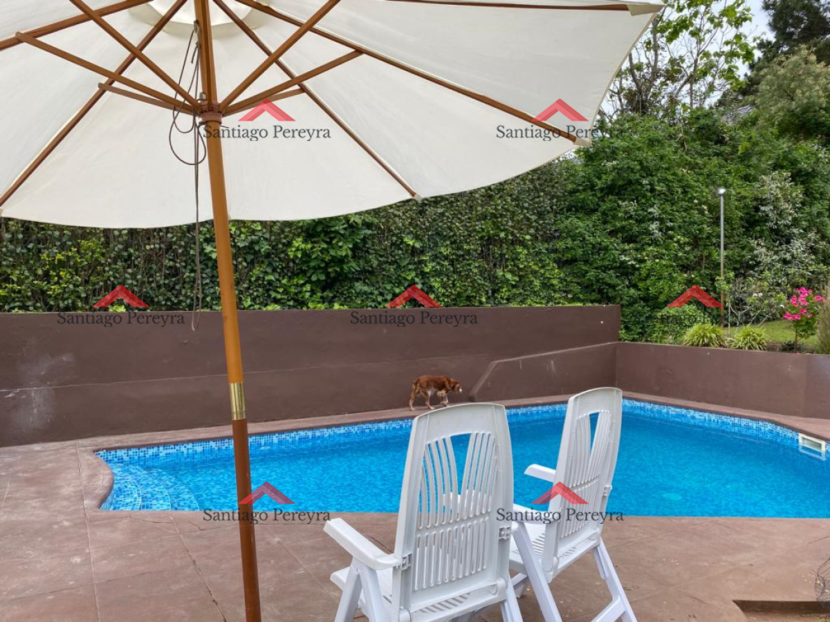 Casa ID.6480 - OPORTUNIDAD!! 