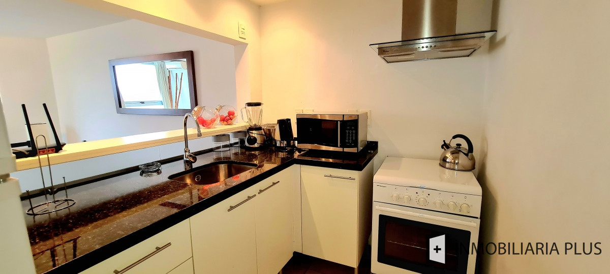 Apartamento ID.660 - Venta de Apto con microcine, gimnasio, barbacoa, lobby, servicio de mucamas, servicio de playa, sauna y piscina C660B